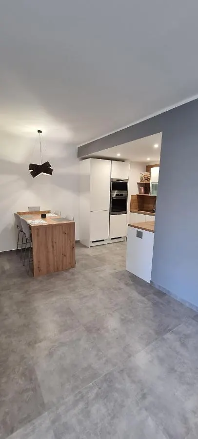 Next Door Apartment Maro & Ivan Njivice Croatia