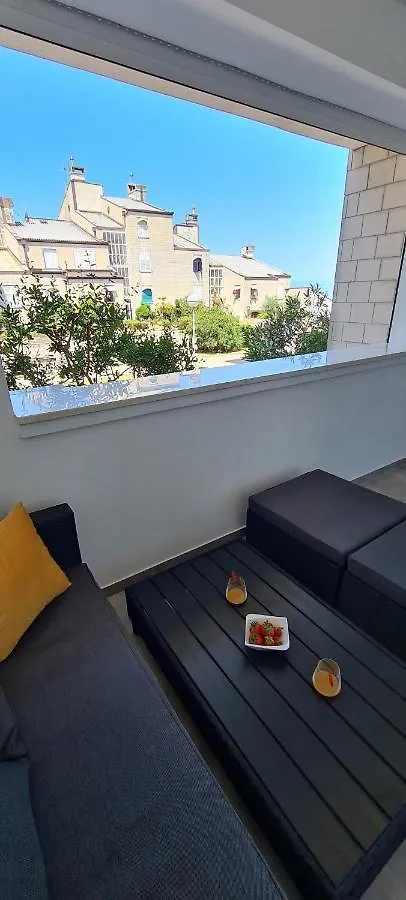 Next Door Apartment Maro & Ivan Njivice Croatia