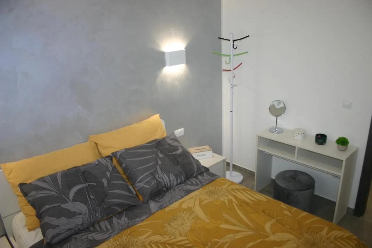 Next Door Apartment Maro & Ivan Njivice 0*,  Croatia