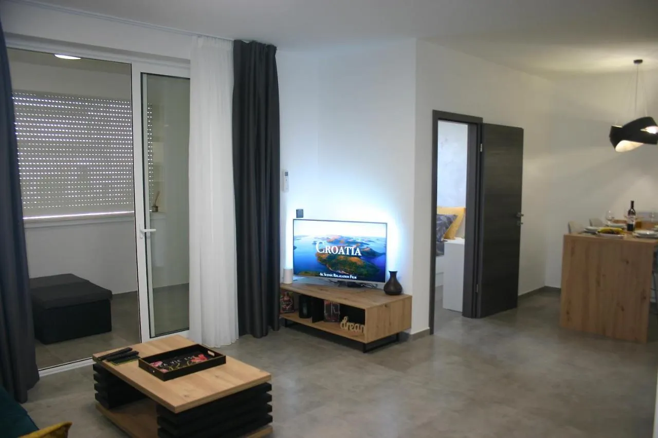 Next Door Apartment Maro & Ivan Njivice Croatia